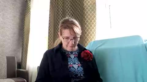 Snapshot of miss_sandrax chatting on June 10, 3:22 pm miss sandrax online show from June 10, 3:22 pm