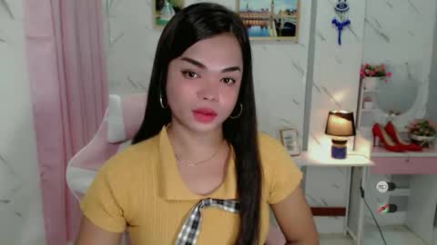 Snapshot of miss_scott chatting on October 13, 4:01 am miss_scott online show from October 13, 4:01 am