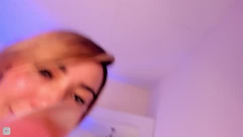 Snapshot of miss_sofiaa_ chatting on January 10, 2:34 pm Sofia Castro online show from January 10, 2:34 pm