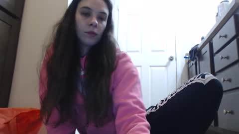 Bella online show from December 7, 2:09 am