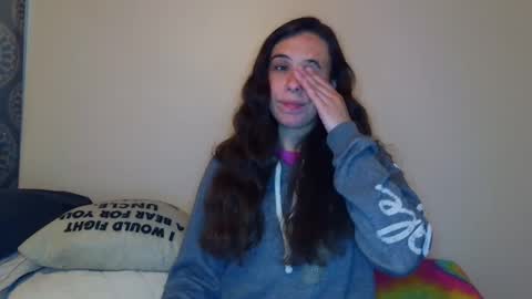 Bella online show from September 22, 2:30 pm