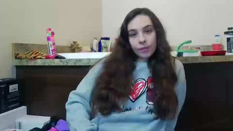 Bella online show from October 18, 3:09 am