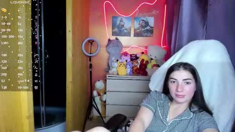 Snapshot of miss_tasy chatting on October 14, 10:27 am Melanie January 15th is my birthday there will be an interesting show online show from October 14, 10:27 am