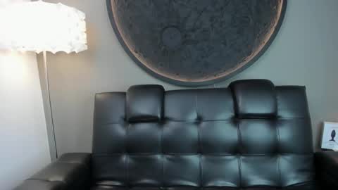 Vaiolette online show from February 20, 11:09 am