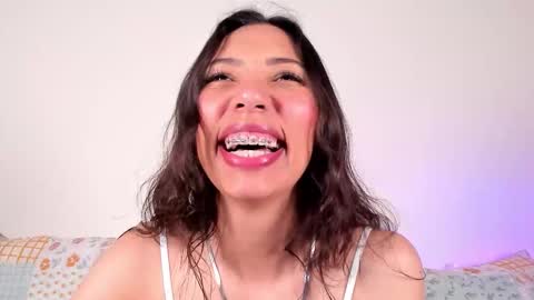 Miss Veronica online show from September 12, 1:11 pm