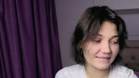 Abby online show from August 3, 5:06 pm
