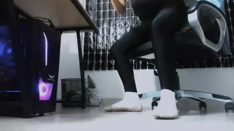 Snapshot of missalmafenix chatting on May 27, 4:48 pm missalmafenix online show from May 27, 4:48 pm