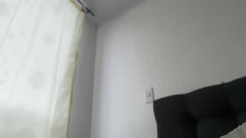 Ameliahs online show from December 16, 12:10 pm