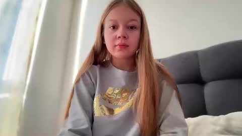 Ameliahs online show from January 16, 11:47 am