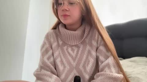 Ameliahs online show from February 12, 12:33 pm