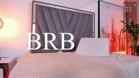 Laura online show from January 14, 5:12 pm