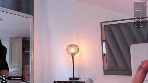 Laura online show from February 20, 4:57 pm