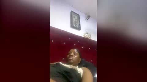 Snapshot of missbellerina chatting on December 22, 1:24 am Missbelle online show from December 22, 1:24 am