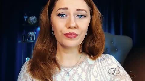 The divine Beverly online show from April 22, 4:59 am