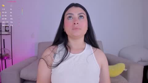 Bianca Torres online show from November 14, 12:37 pm