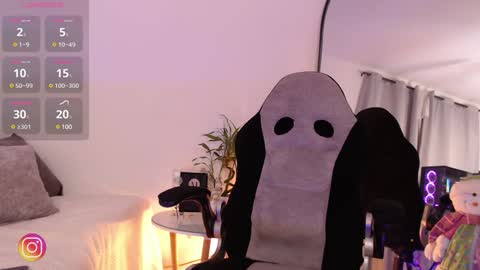 MissBlair online show from December 10, 12:50 am