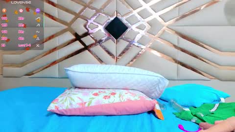 Miss Evelyn  online show from October 23, 2:55 am