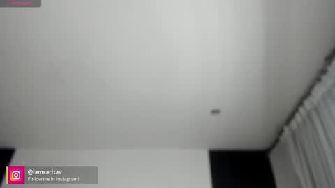 Sara Vanegas online show from February 16, 11:50 am