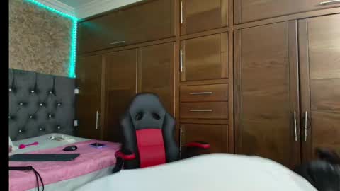 Brenda online show from October 9, 4:21 am