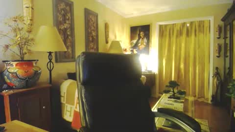 Brownie -P online show from February 9, 4:57 am