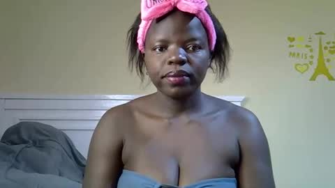 misscandy352_ online show from March 23, 10:30 am