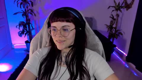 Missy Charlottte.  Hey remember to give me a thumbs up ty online show from February 27, 9:43 am