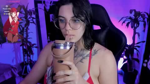 Missy Charlottte.  Hey remember to give me a thumbs up ty online show from November 21, 3:27 am