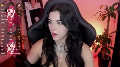 Missy Charlottte.  Hey remember to give me a thumbs up ty online show from February 14, 3:03 am