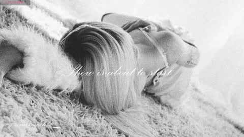 Chloe freelance model Please your thumbs up are important  online show from September 22, 1:29 am