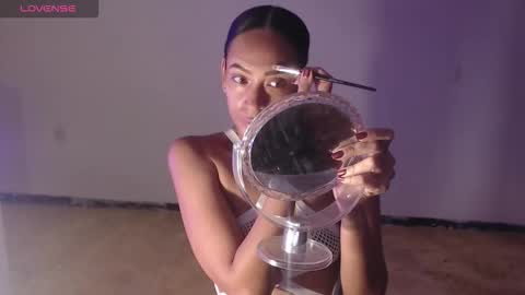 Donna di Diamanti online show from October 16, 9:16 pm