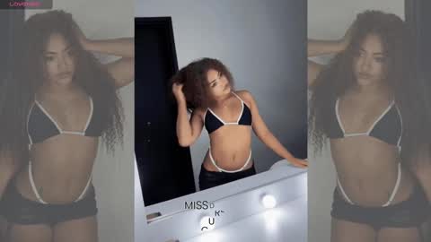 Snapshot of missdionne__curly chatting on September 27, 11:04 am DIONNE online show from September 27, 11:04 am