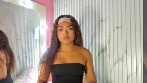 Snapshot of missdionne__curly chatting on September 30, 11:26 am DIONNE online show from September 30, 11:26 am