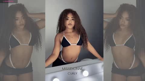Snapshot of missdionne__curly chatting on October 9, 11:08 am DIONNE online show from October 9, 11:08 am
