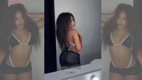 Snapshot of missdionne__curly chatting on October 20, 11:43 am DIONNE online show from October 20, 11:43 am