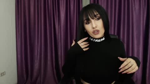 Miss online show from December 27, 10:26 pm