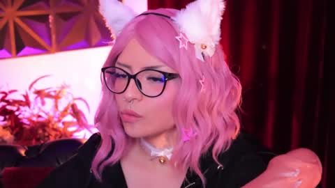 ELEKTRA online show from February 13, 7:45 am