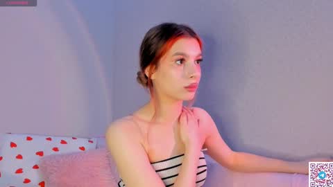 Hello dear my name Elisa online show from February 25, 10:29 pm