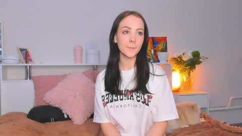 Hello dear my name Elisa online show from April 14, 10:05 pm