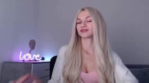 EMMA online show from December 19, 7:21 pm