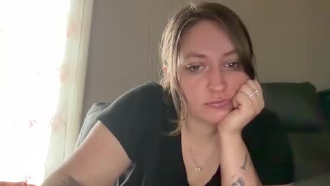 missfantastic0903 online show from May 24, 6:24 pm