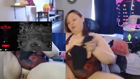 missfoxe12 online show from January 10, 6:20 pm