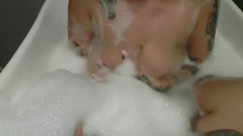 missharpersage online show from December 2, 6:52 am