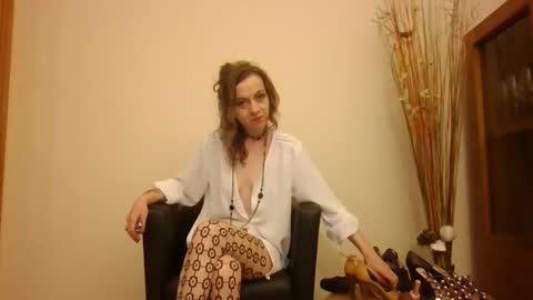Snapshot of missheals chatting on May 10, 1:33 am missheals online show from May 10, 1:33 am