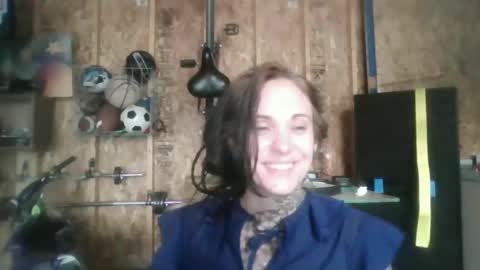 misshoneybadger333 online show from September 30, 11:21 pm