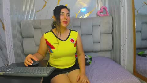 missionary_couple97382 online show from September 9, 7:57 pm