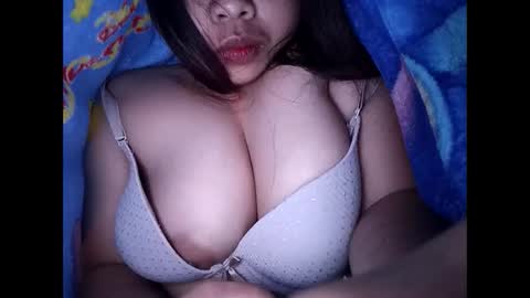 Snapshot of missirubrub chatting on December 3, 8:39 pm Missi online show from December 3, 8:39 pm