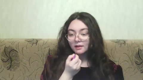 Snapshot of missis_mona chatting on March 4, 8:02 am missis mona online show from March 4, 8:02 am