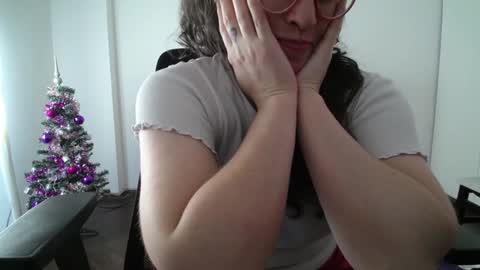 Ivana online show from December 10, 8:27 pm