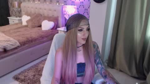 Snapshot of missjenny7 chatting on February 1, 2:15 pm MissJenny7 online show from February 1, 2:15 pm