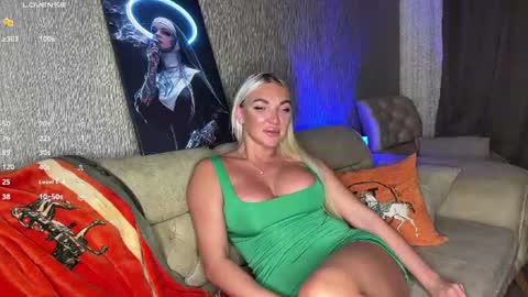 Snapshot of missjessxx chatting on July 12, 5:48 pm Jess online show from July 12, 5:48 pm
